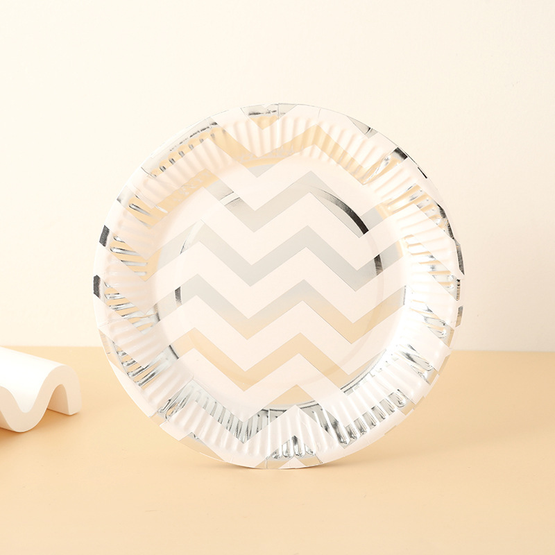 Eco-friendly, biodegradable disposable plates made from sugarcane pulp; suitable for weddings, birthday parties, snacks, salads, milk, cookies, water, and more.