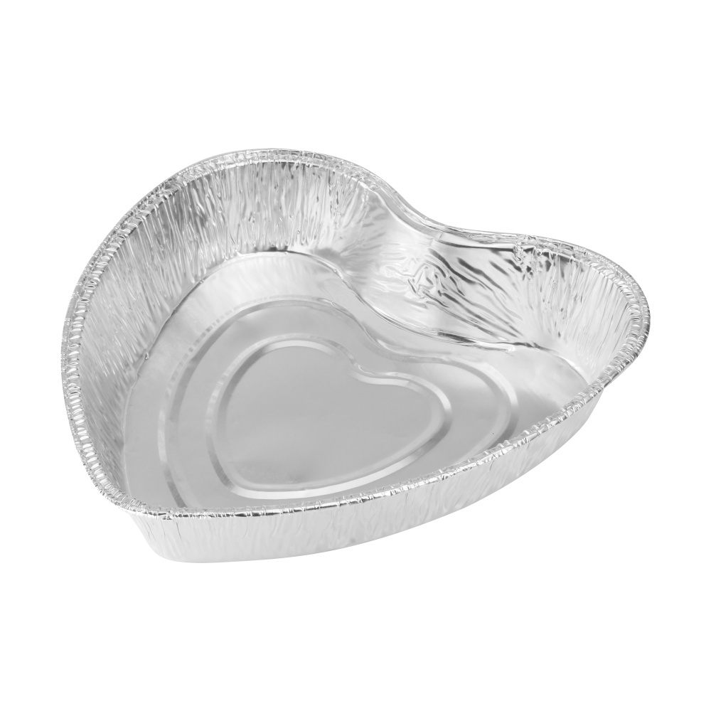 Christmas-themed heart-shaped aluminum foil dessert containers with lids, suitable for holiday treats.