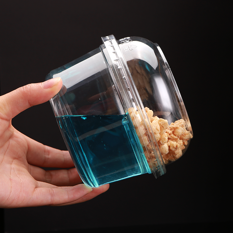 Disposable, microwave-safe, round plastic food container/bowl for lunch